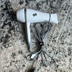 T3 Hairdryer in great working condition!